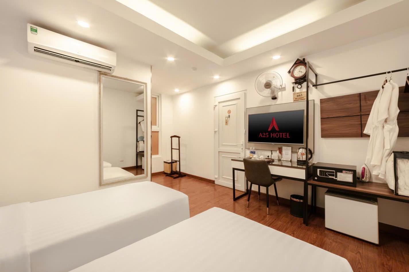 A25 Hotel - 46 Chau Long Hanoi Zewnętrze zdjęcie