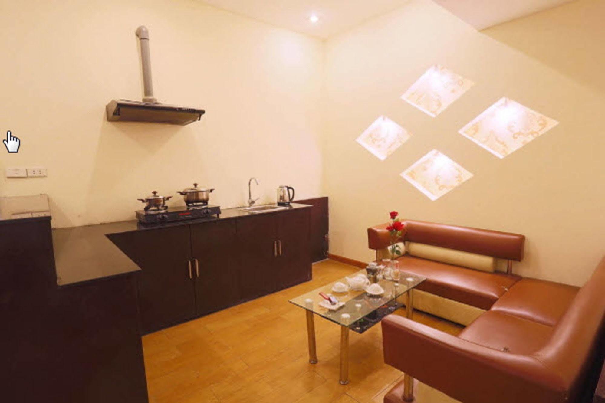 A25 Hotel - 46 Chau Long Hanoi Zewnętrze zdjęcie