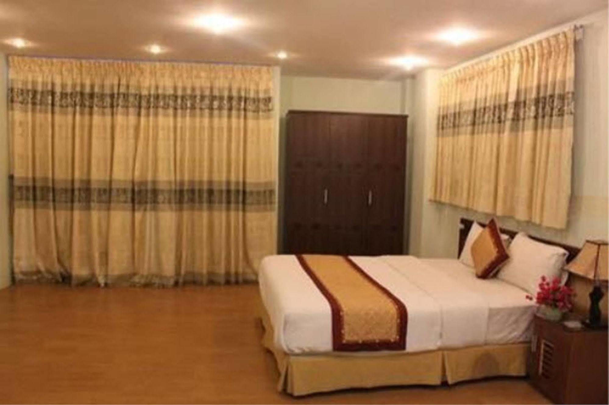 A25 Hotel - 46 Chau Long Hanoi Zewnętrze zdjęcie